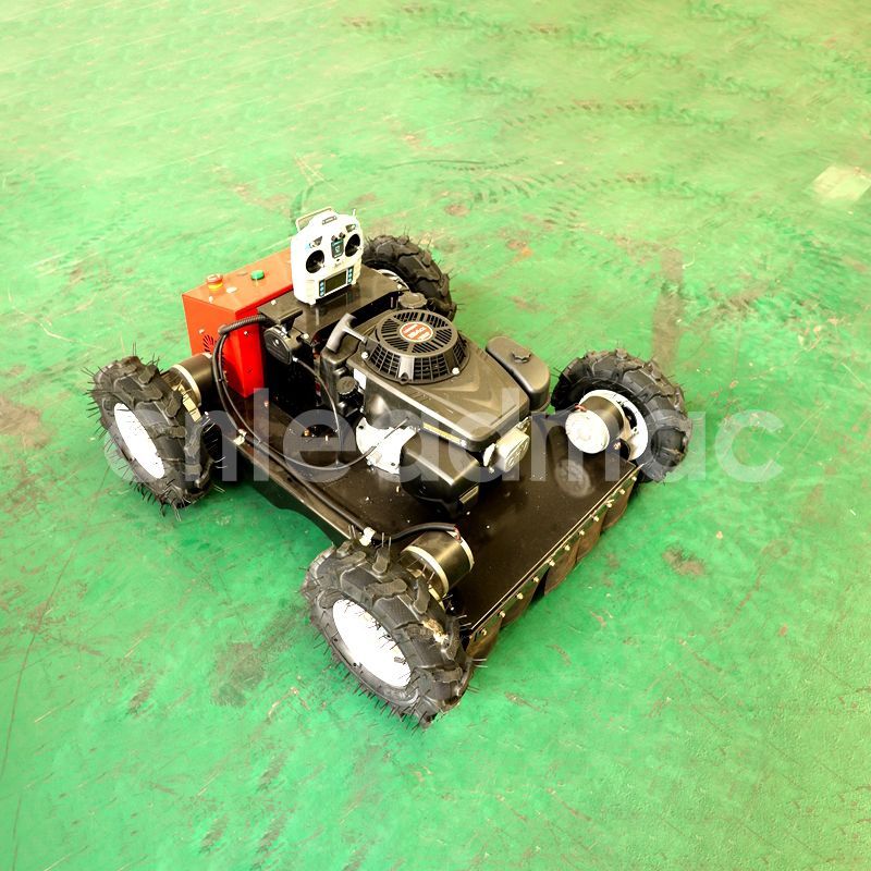 Новый опыт ухода за газоном с помощью колесной газонокосилки