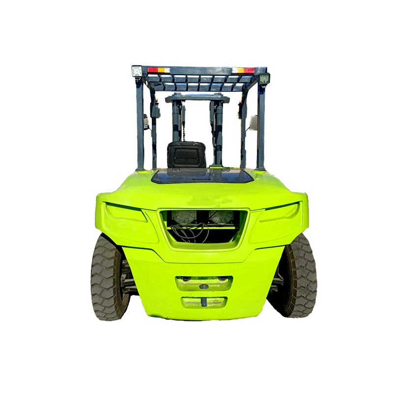 Вилочный погрузчик с двойным питанием