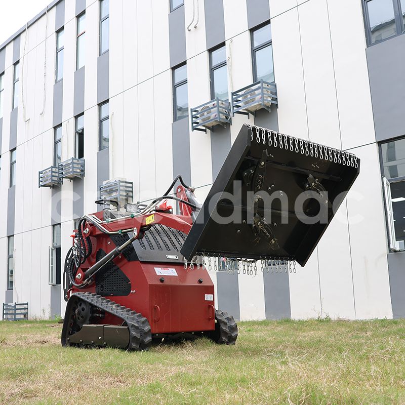 Мини-погрузчик с бортовым поворотом: больше, чем просто погрузка, но и превосходное скашивание