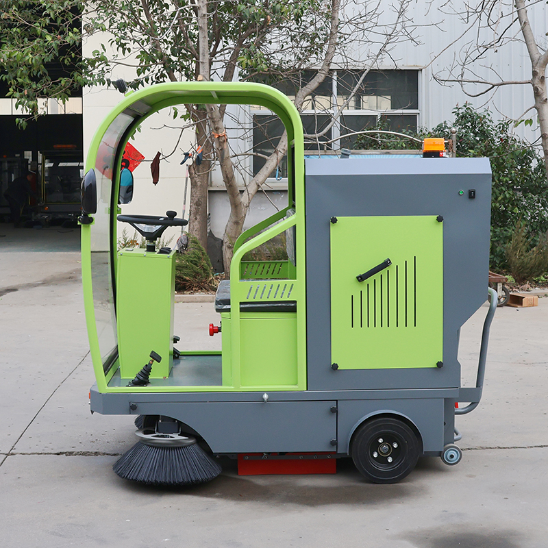 High-pressure new energy electric sweeping vehicle