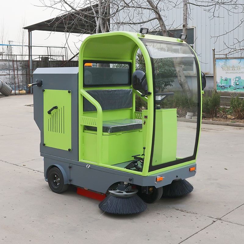 High-pressure new energy electric sweeping vehicle